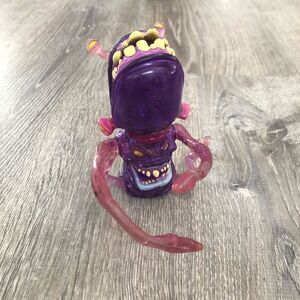 Vintage 1997 Extreme Ghostbusters Mouth Critter Figure Trendmasters Purple Ghost